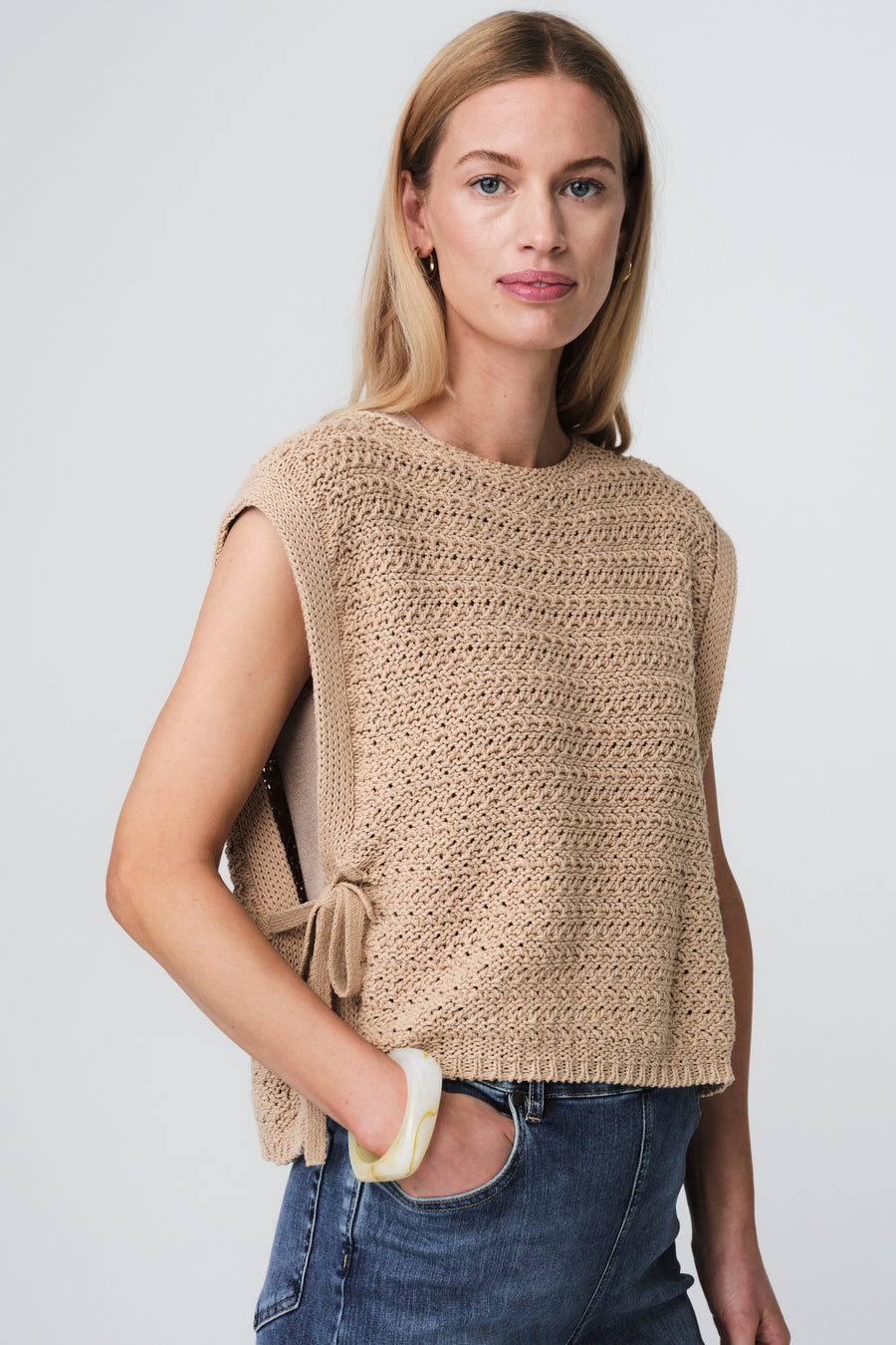 Open cotton Vest 2017