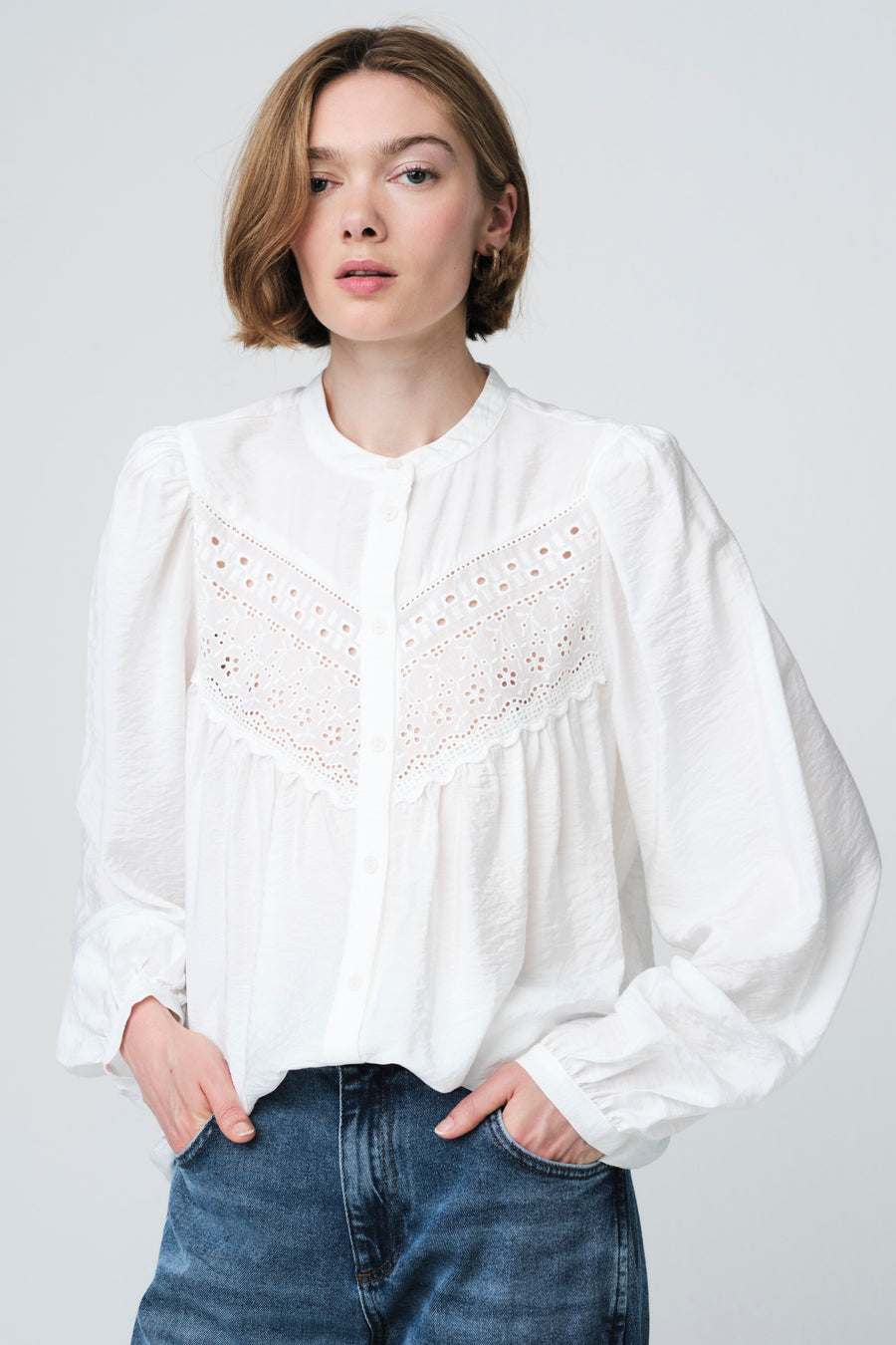 Vesy viscose lace blouse