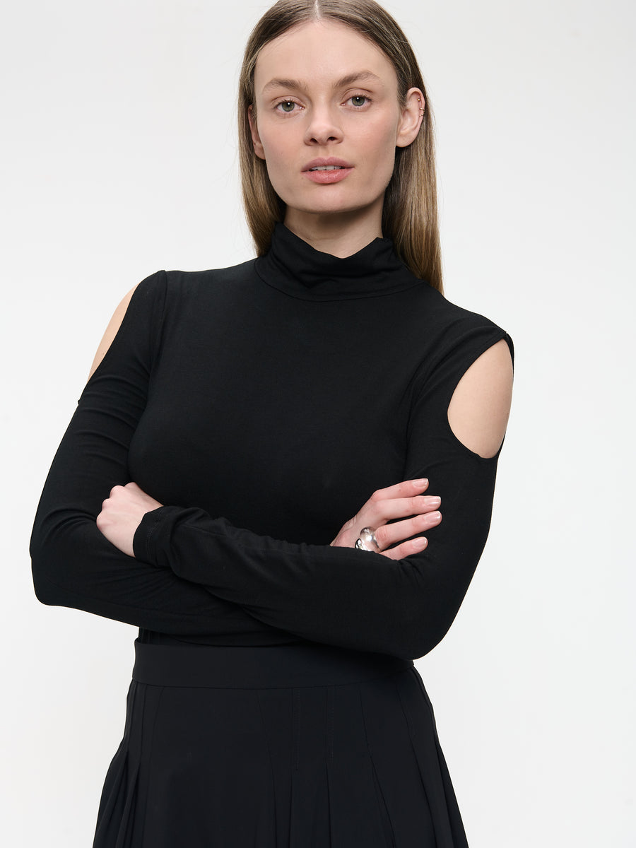 Top P TS01 | Black