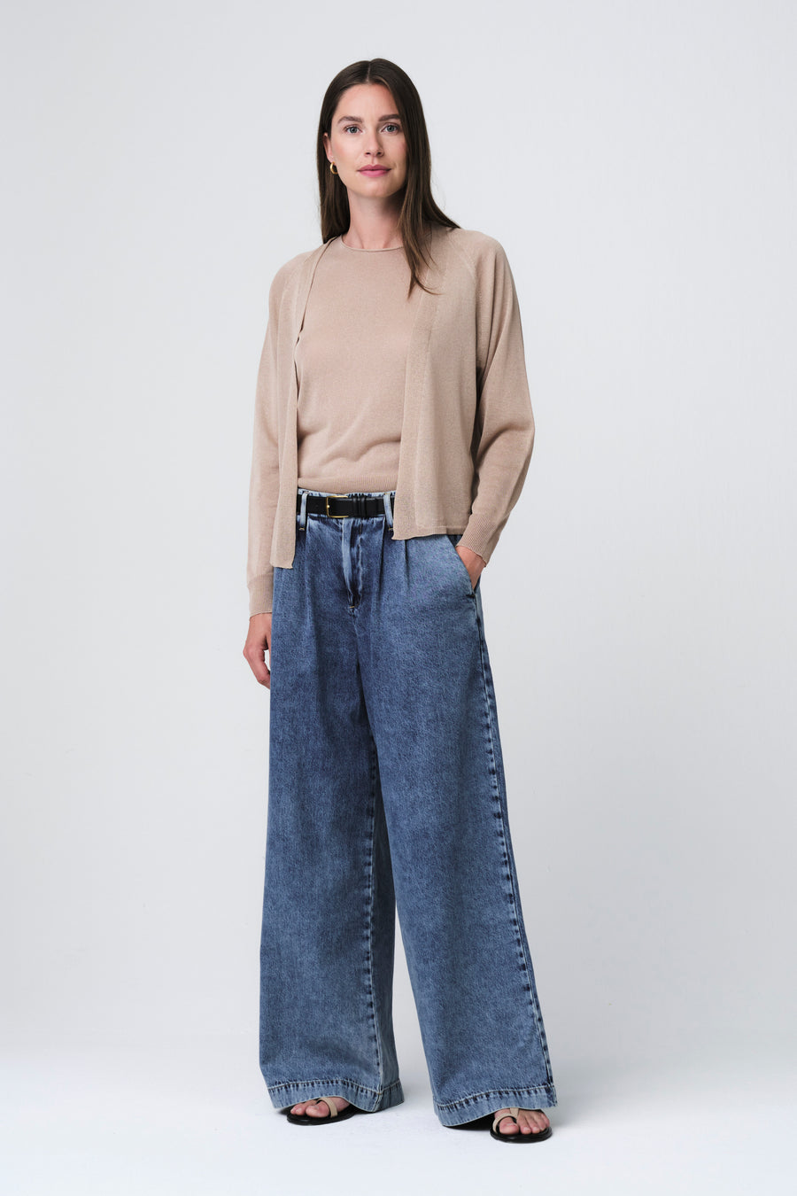 Fine Viscose Cardigan 26023