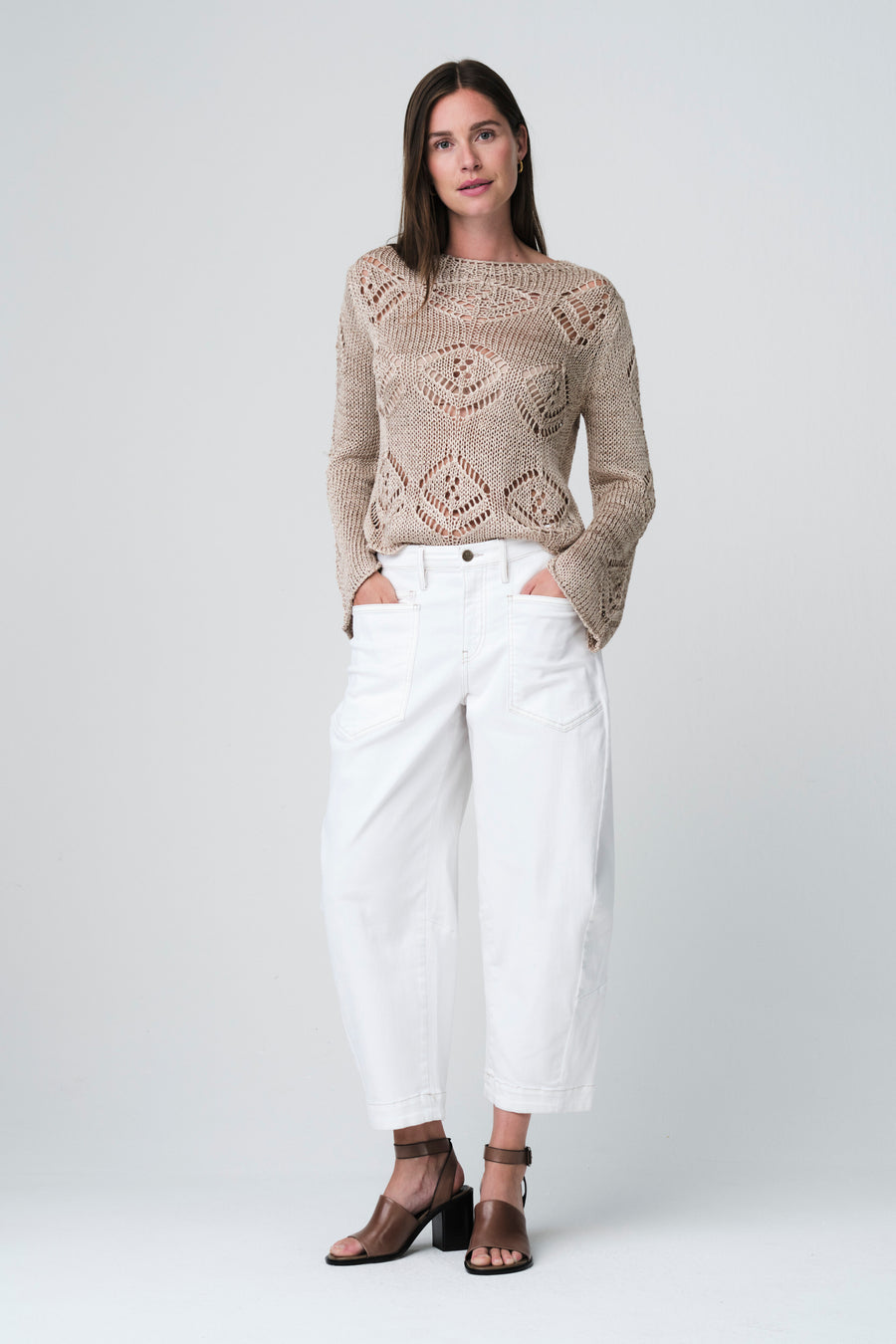 Sequined hole pullover E25053