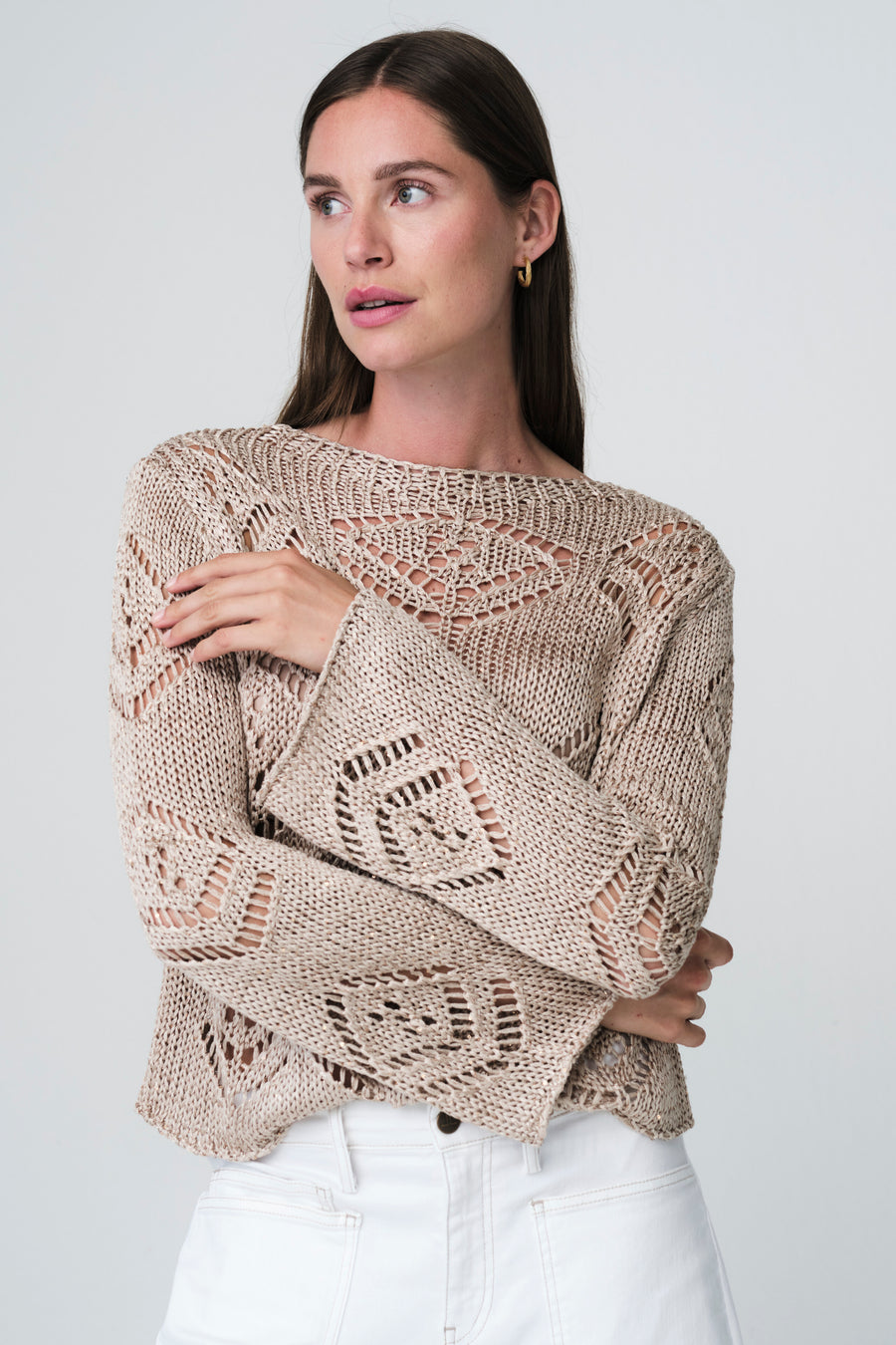 Sequined hole pullover E25053