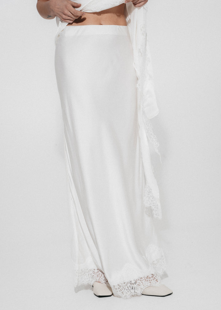 Esra silk skirt whit lace trim