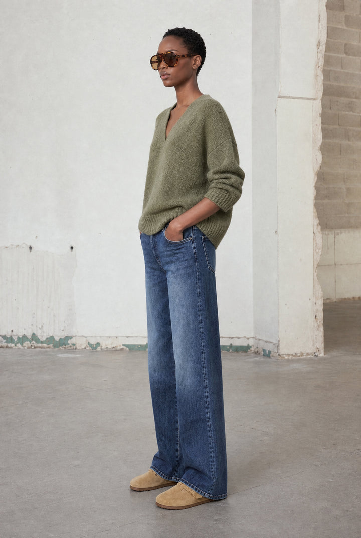 Fly loose yoga jeans