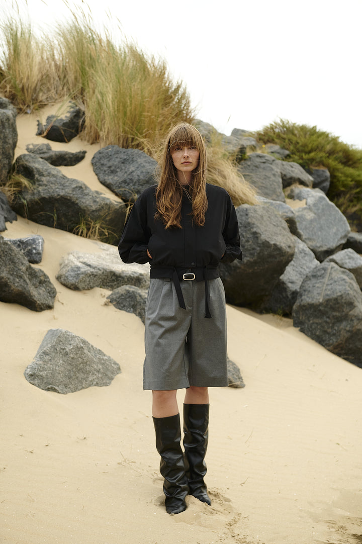 Monna viscose short pants | Dark Grey