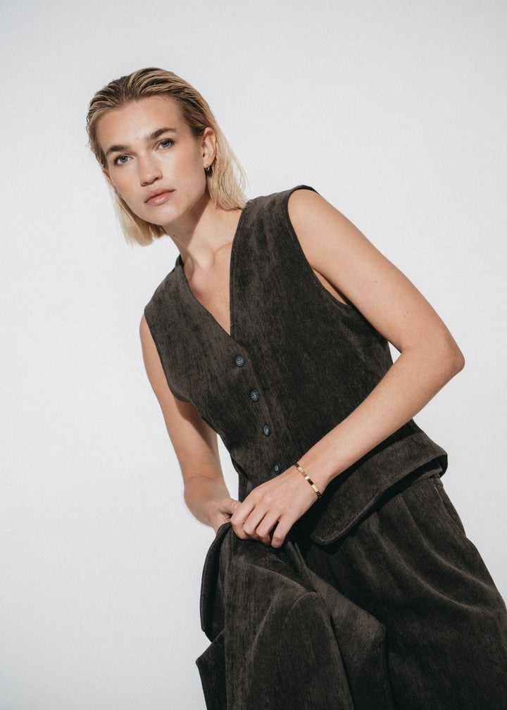 Perez chevron vest