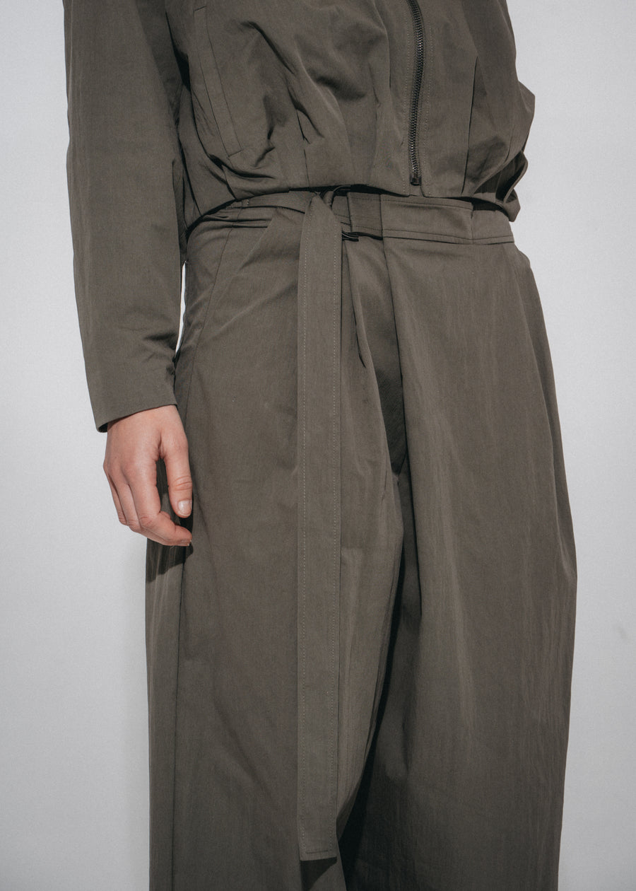 Fuel cotton pleated pants