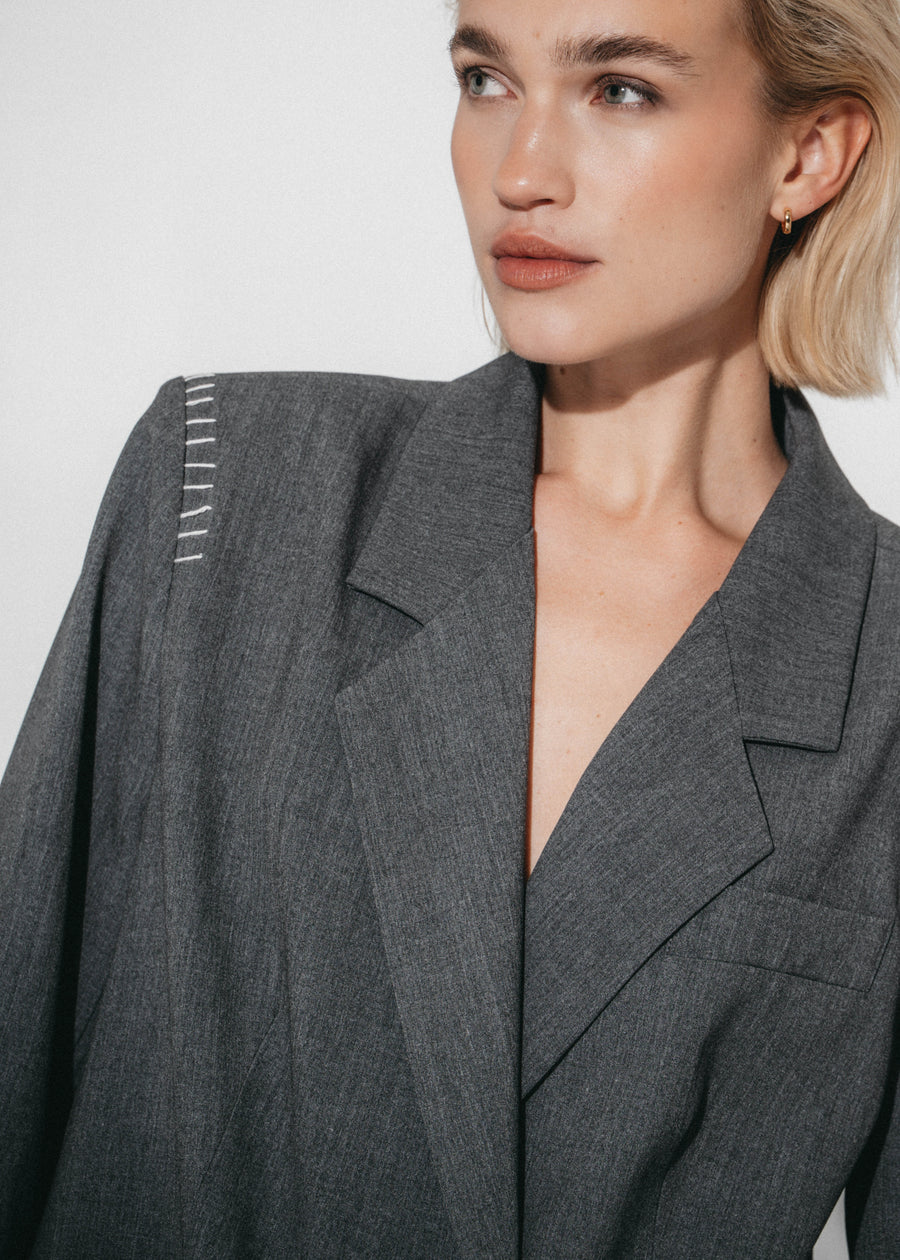 Lux move oversized blazer