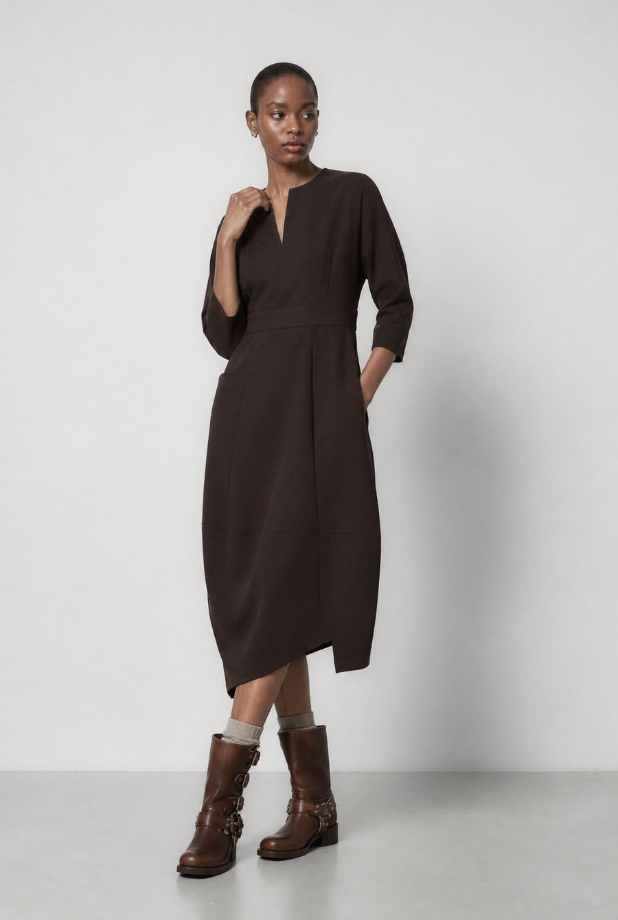 Sasha dress Sensitive tech fabric