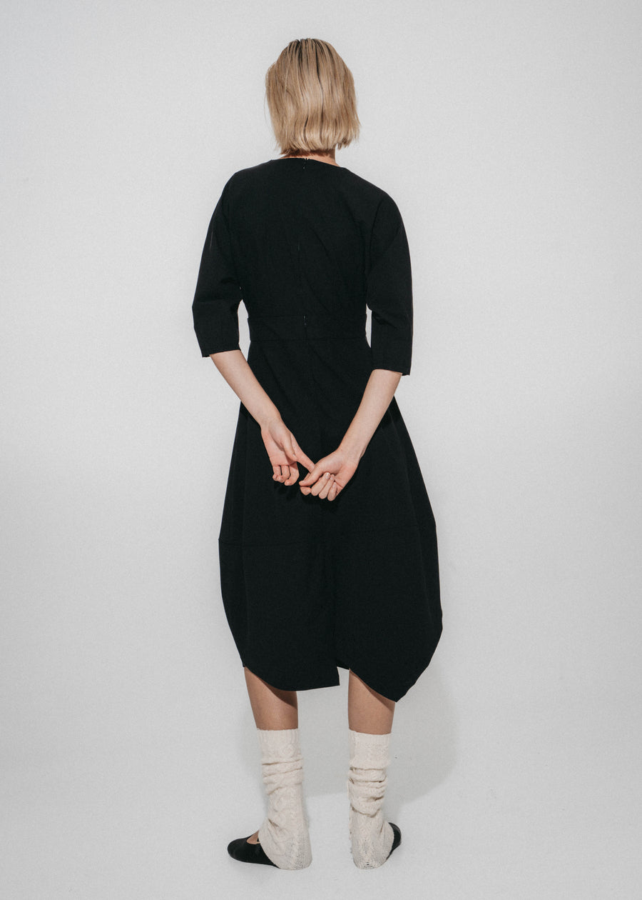 Sasha dress Sensitive tech fabric