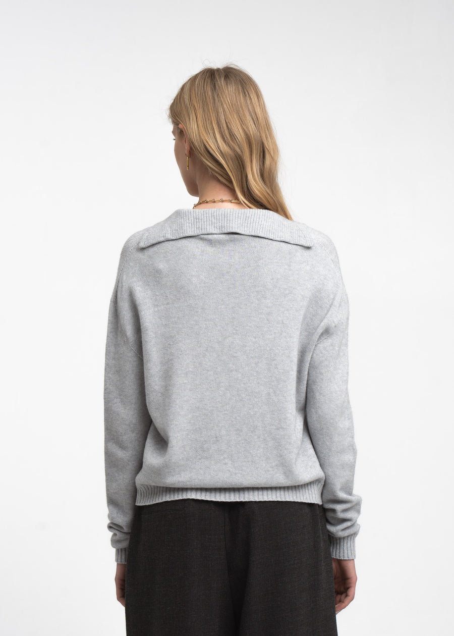 V-neck dyed viscose pullover NB2310
